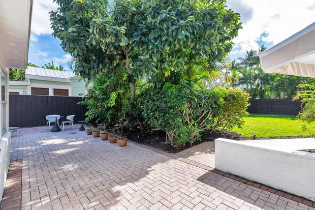 West Palm Beach Residence photo 6