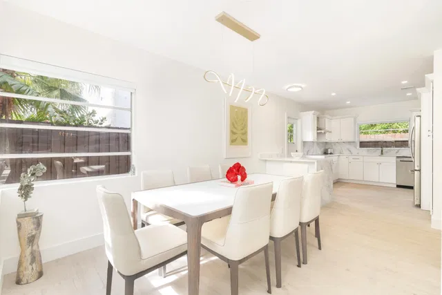West Palm Beach Residence photo 12
