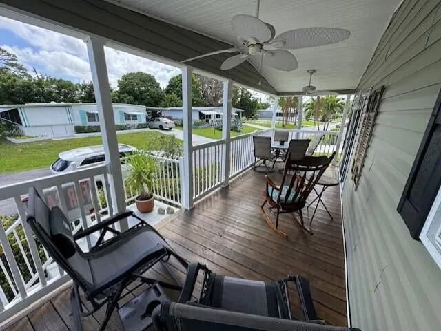 Unit 136 photo 11