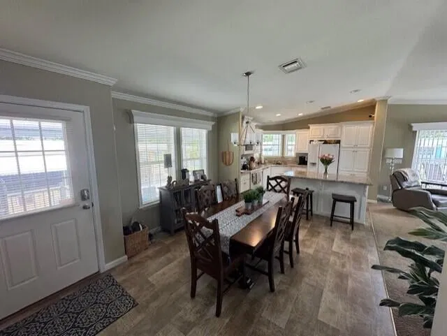 Unit 136 photo 21