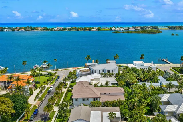 SoSo West Palm Beach Residence photo 6