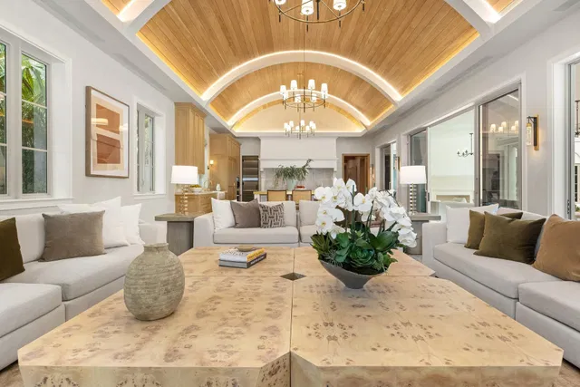 SoSo West Palm Beach Residence photo 9