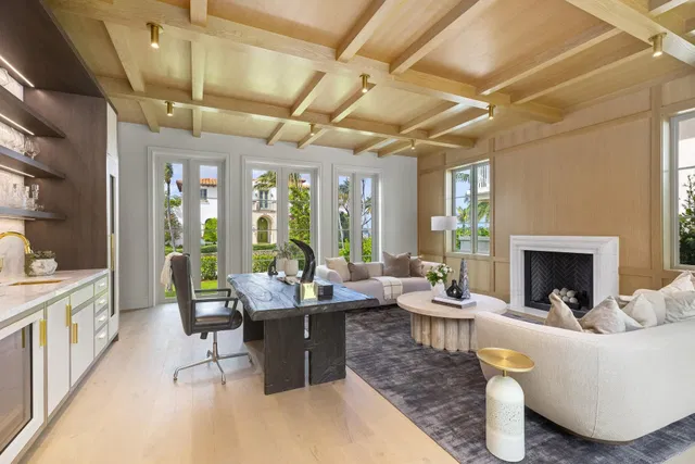 SoSo West Palm Beach Residence photo 31