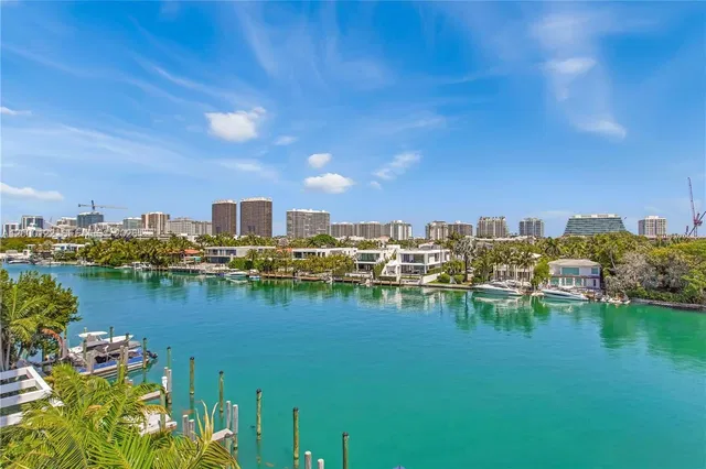 La Baia Bay Harbor Islands 511+512