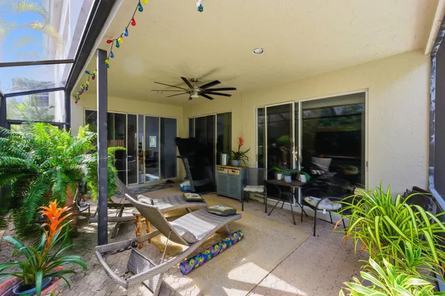  Residence photo 35
