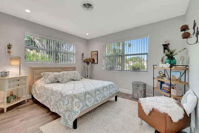 Residence photo 21