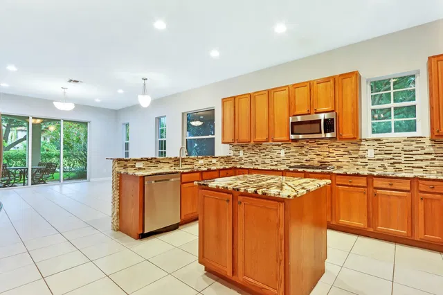 Evergrene Palm Beach Gardens Residence photo 12