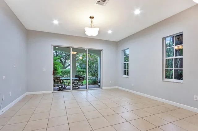 Evergrene Palm Beach Gardens Residence photo 20