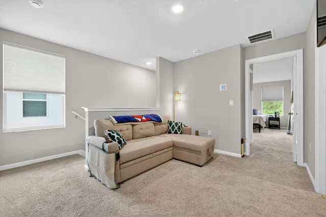 Residence photo 14