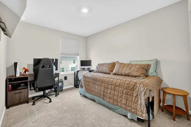 Residence photo 15
