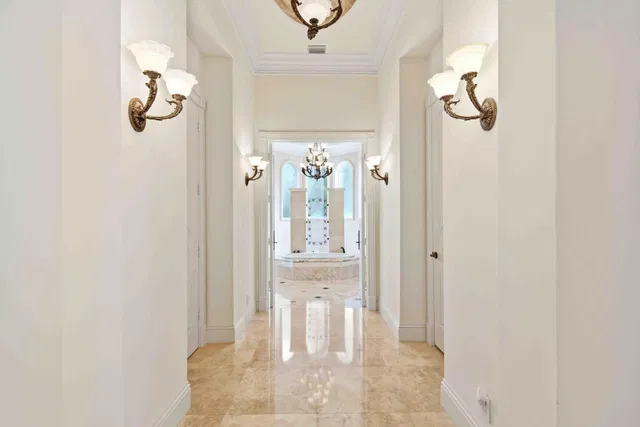 Residence photo 44
