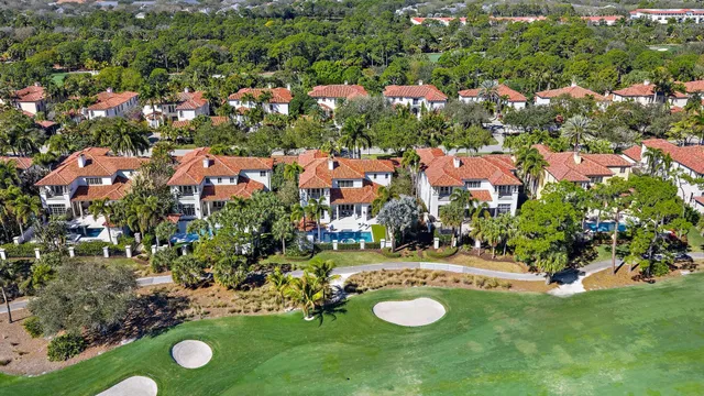 Trump National Jupiter Residence photo 45