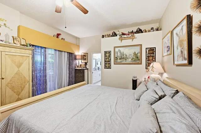  Residence photo 16
