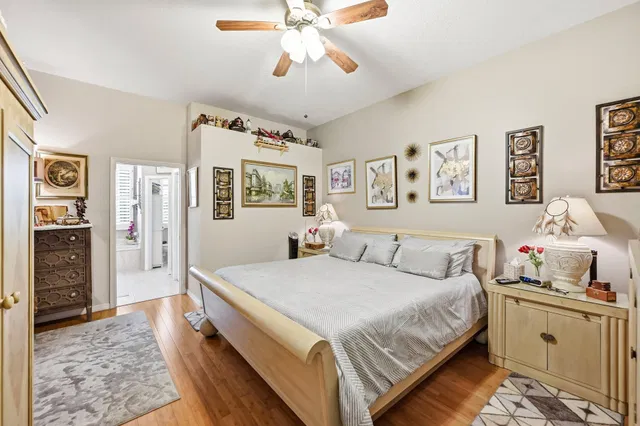  Residence photo 17