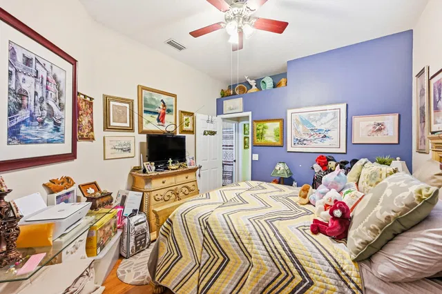  Residence photo 23