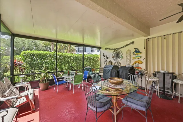  Residence photo 29