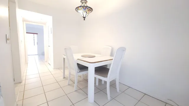 Residence photo 5