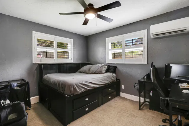 Residence photo 24