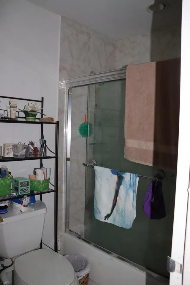 Unit A photo 11