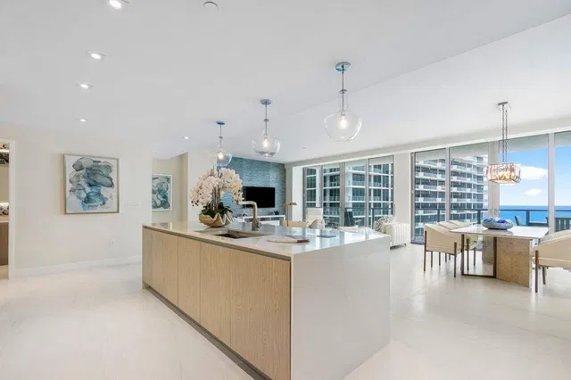 Amrit Ocean Resort & Residences Unit 1505p photo 4