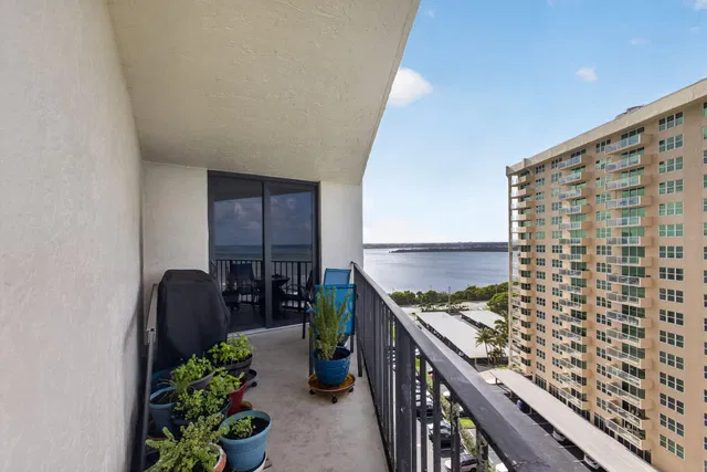 Harbour Point Singer Island Unit 1201 photo 15