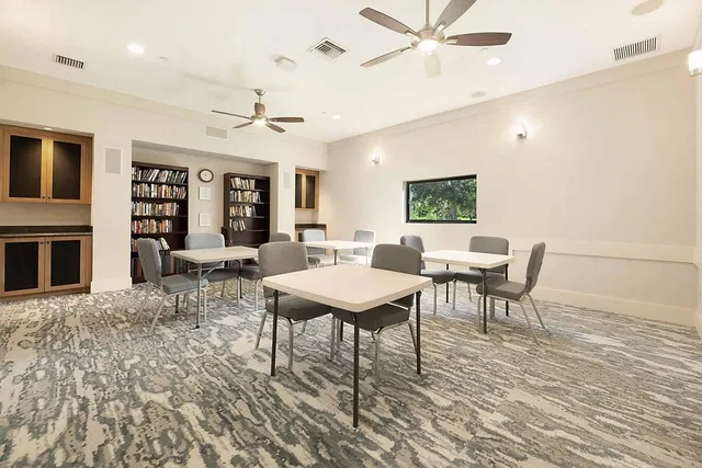  Residence photo 47