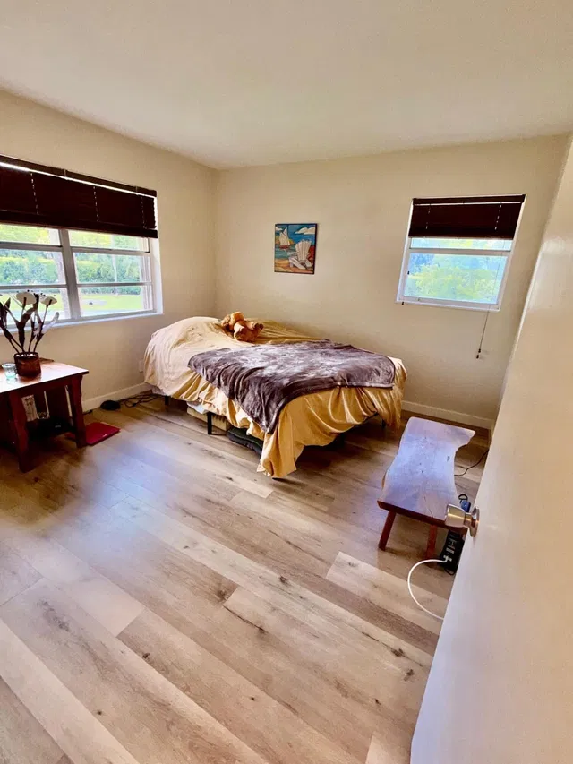 Unit 148 photo 32