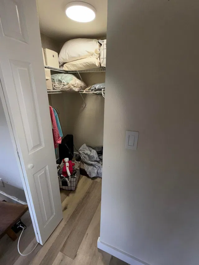 Unit 148 photo 33