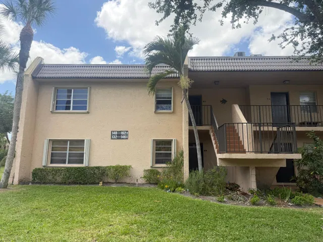 Unit 148 photo 35