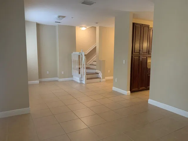 Residence photo 19
