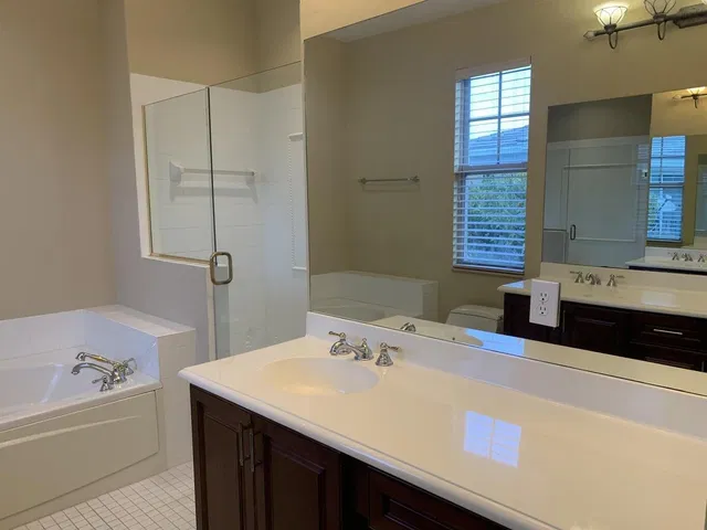 Residence photo 23