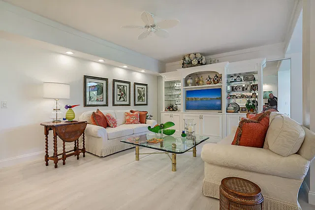 Jonathan's Landing Jupiter FL Unit 118 photo 10