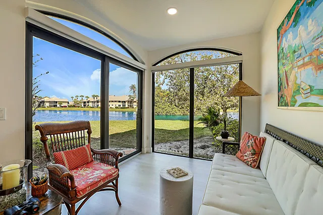 Jonathan's Landing Jupiter FL Unit 118 photo 27
