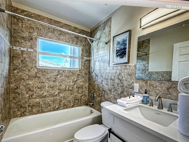 West Palm Beach Residence photo 4
