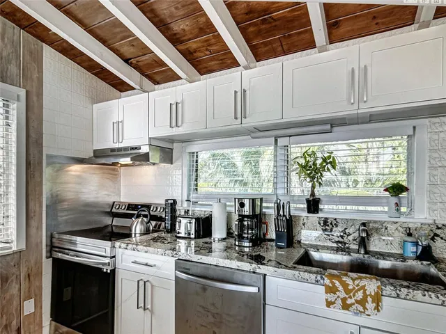 West Palm Beach Residence photo 7
