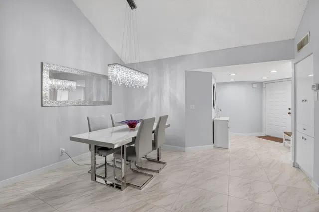 Unit 1306 photo 12
