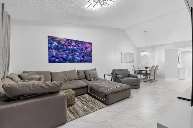 Unit 1306 photo 15