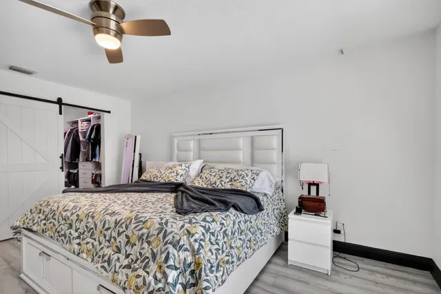 Residence photo 14