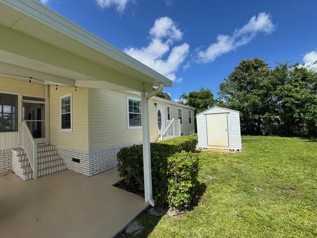  Residence photo 8
