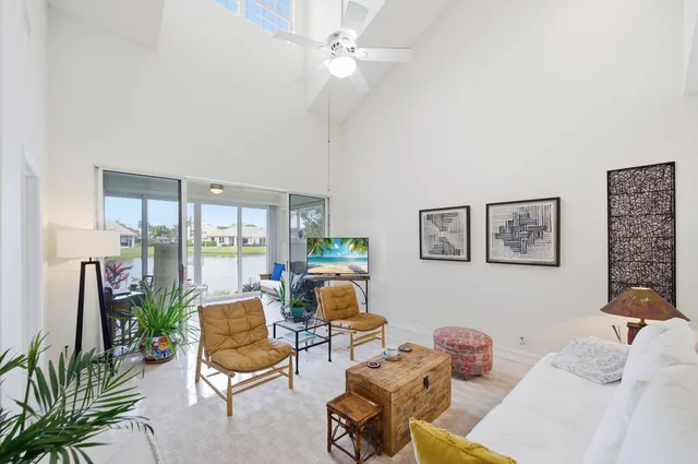 Residence photo 14
