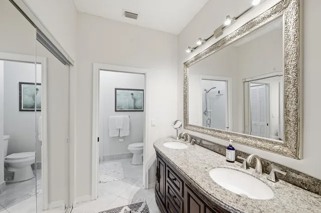 Residence photo 23