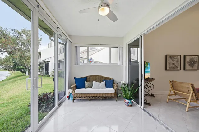 Residence photo 27