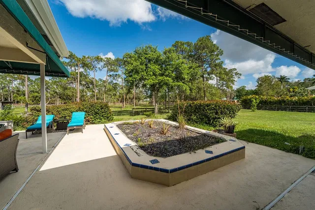 Homeland Residence photo 33