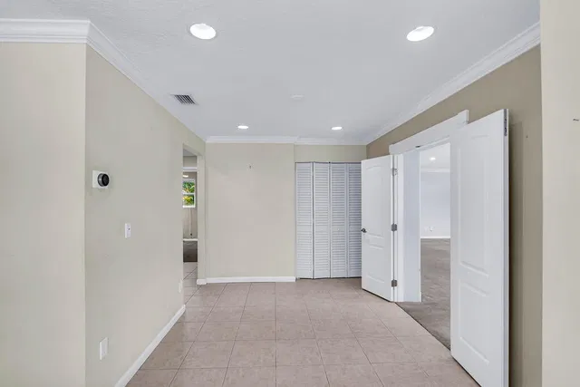  Residence photo 19