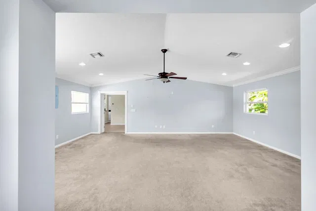  Residence photo 29
