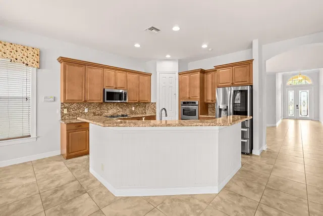 Residence photo 10