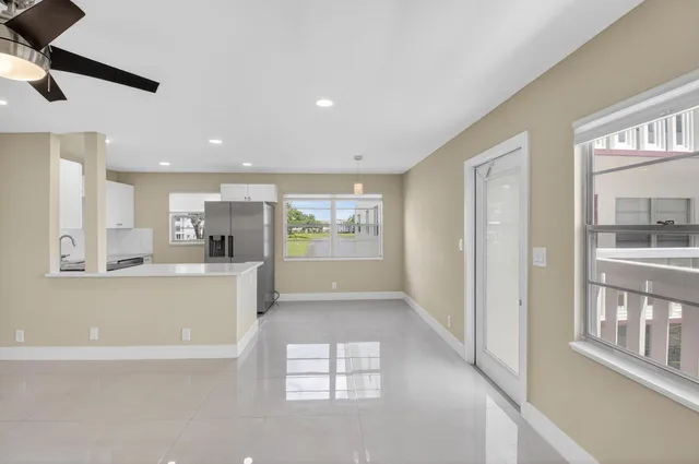 Residence photo 9