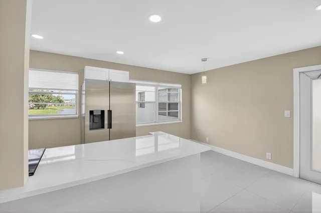 Residence photo 11