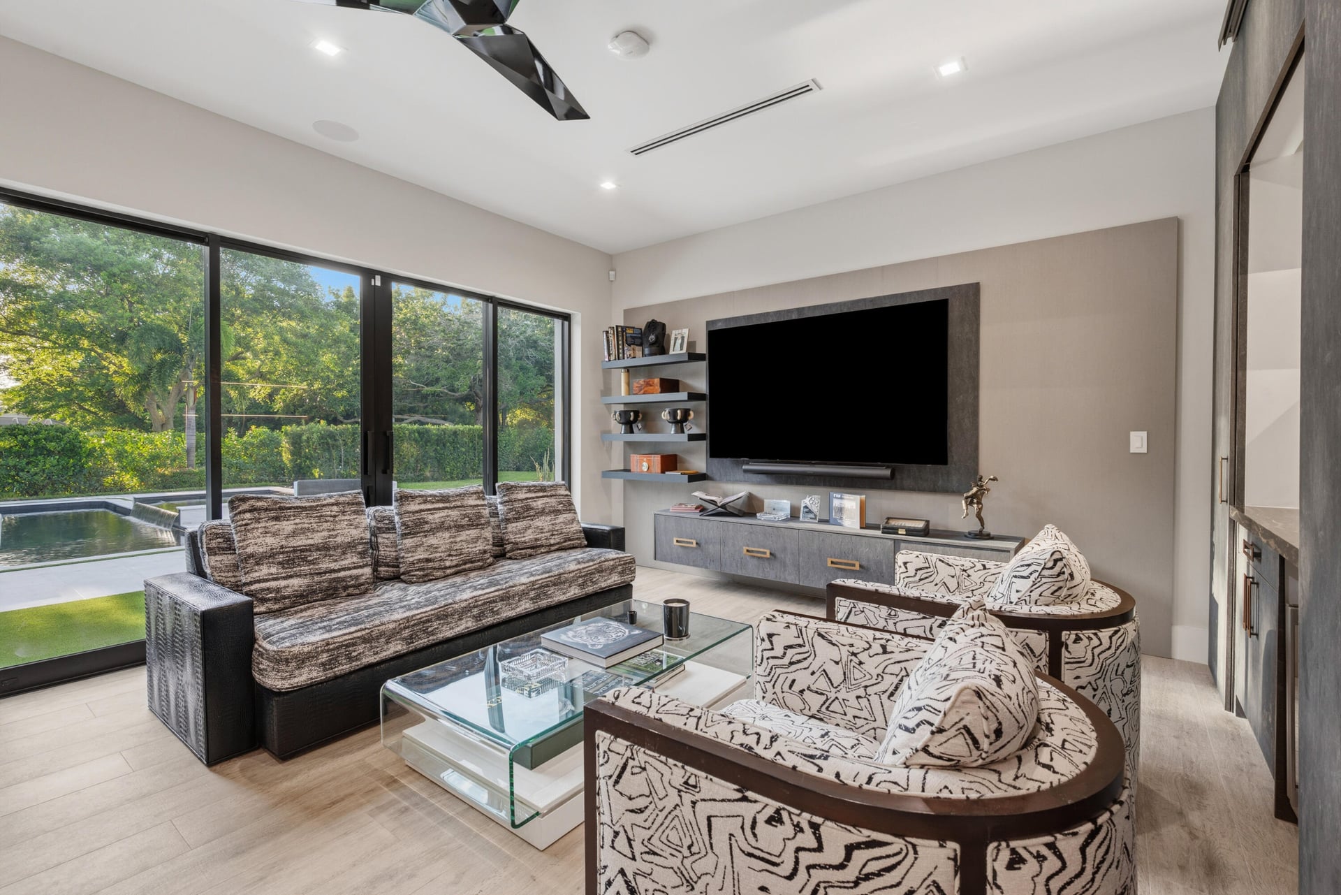 Residence photo 31