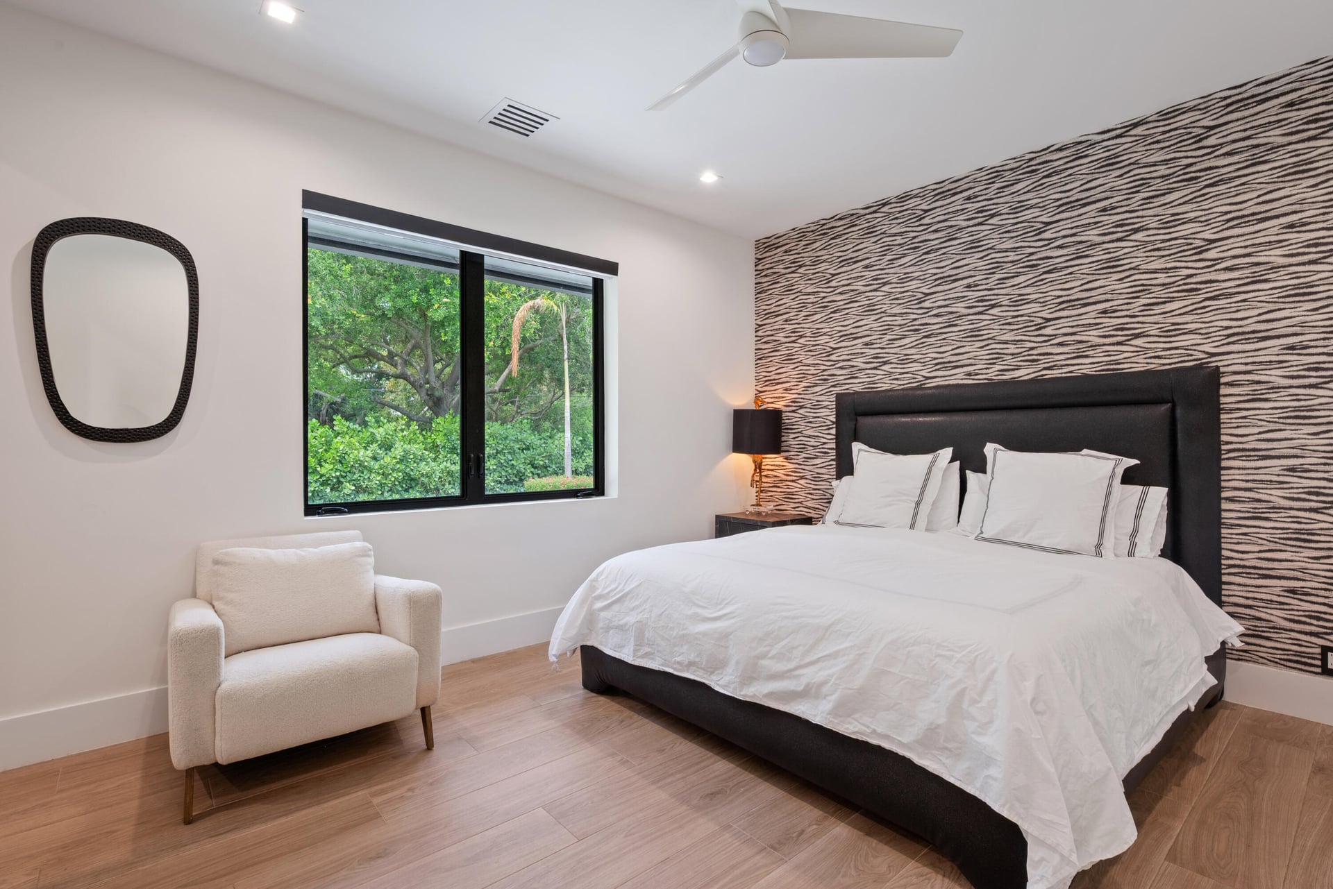 Residence photo 62
